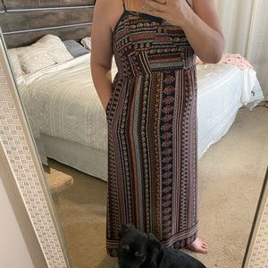 Super Cute Maxi Dress with Pockets!